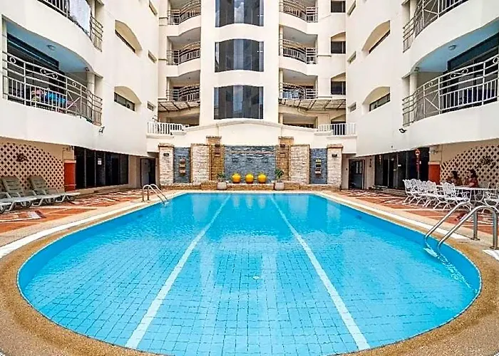 Baan Arthit 5*