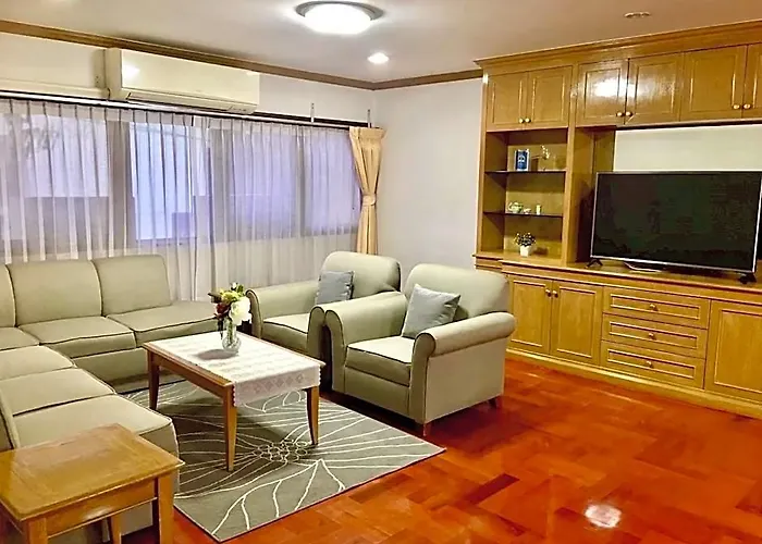 Baan Arthit 5*